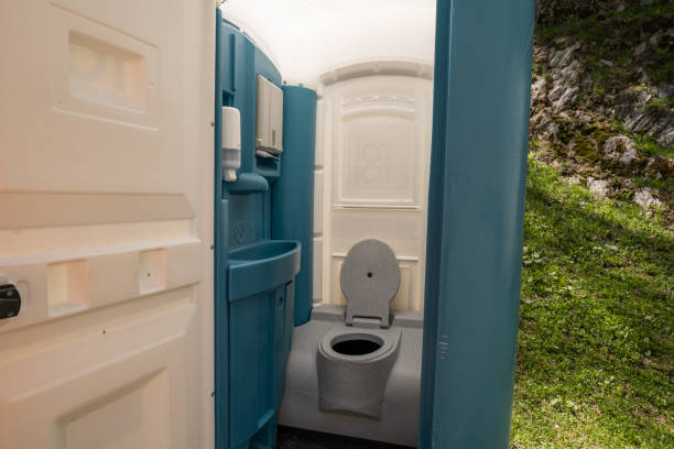 Portable Toilet Options We Offer in Talent, OR